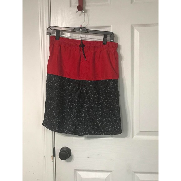 Wonder Nation Boys Swim trunk, red and black,  Boys Size XL/XG14-16) - Picture 2 of 8